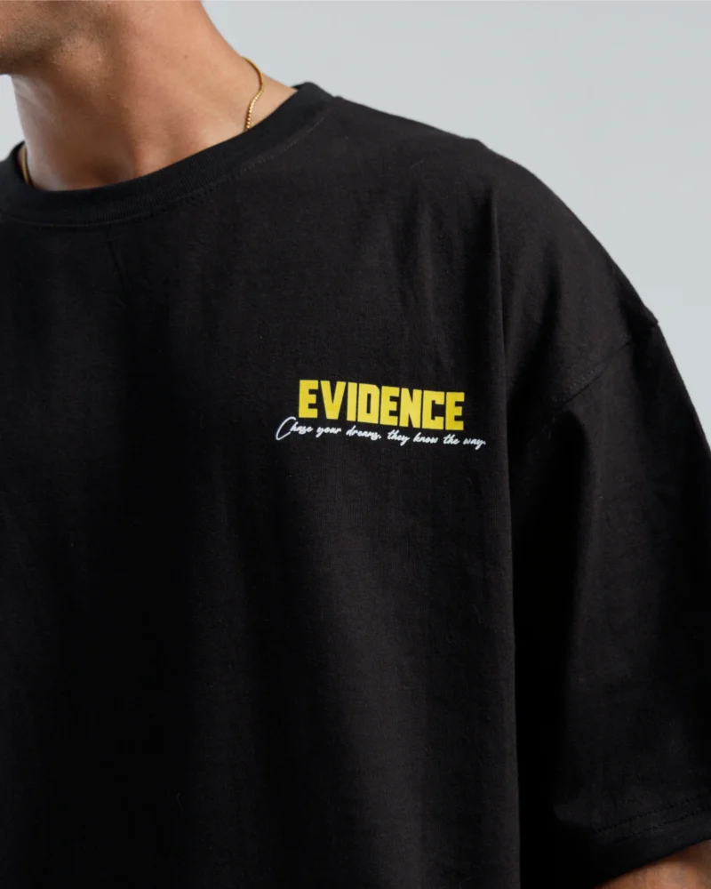 Chase Oversized Graphic Tee – Black - Image 3
